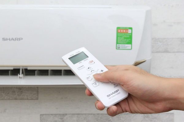 Máy lạnh Sharp AH/AU-A9UEW (1.0 HP, 2017)