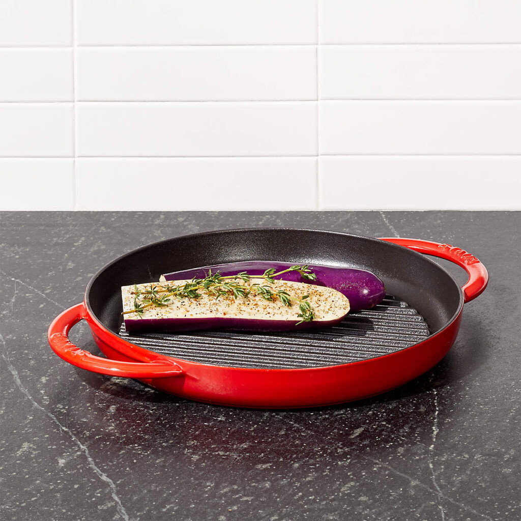 Chao Gang Nuong Staub Do Cherry 26cm