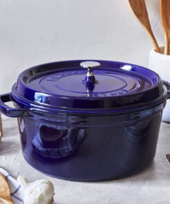 Noi Gang Tron Staub Mau Xanh Den